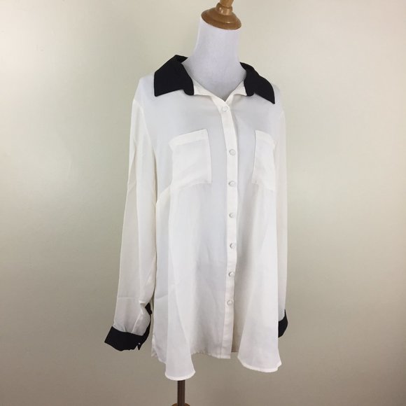 NWT TORRID Ivory Black Colorblock Georgette Blouse Long Sleeve Button Shirt - Picture 1 of 6